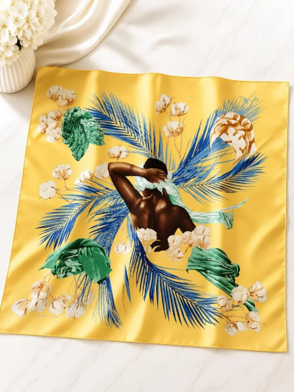 Authentic Hermès Turban des Reines Carré 90 Silk Scarf Yellow